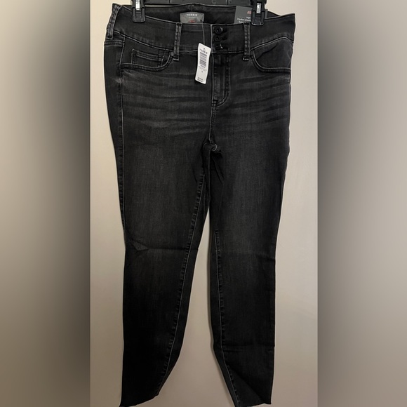 NWT Torrid Jegging Skinny Super Soft High-Rise Jean - Picture 3 of 5